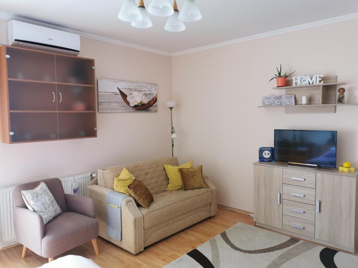 Dia Apartman Miskolc Exterior foto